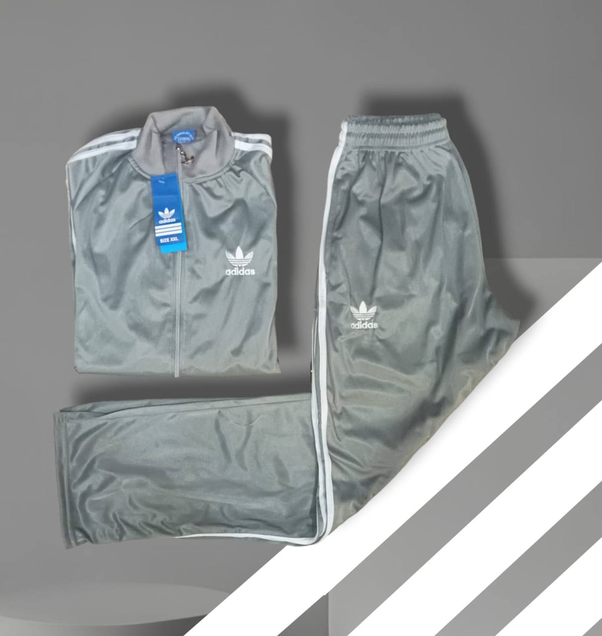gid://shopify/MediaImage/41238615359777